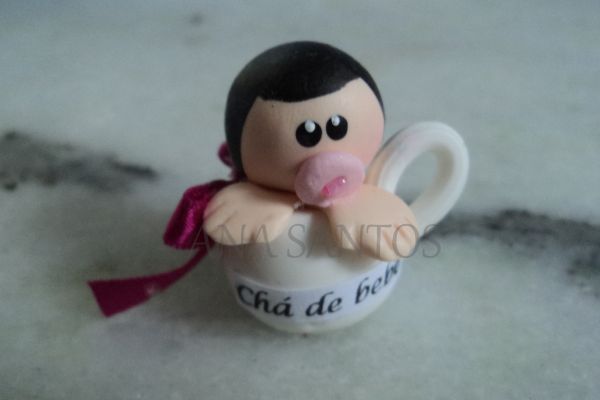 Bebê na xícara